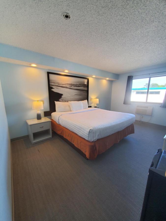 Coastal Inn & Suites 윌밍턴 외부 사진